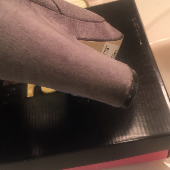 COPY - Suede Ankle Bootie(color grey) - Picture 3 of 3